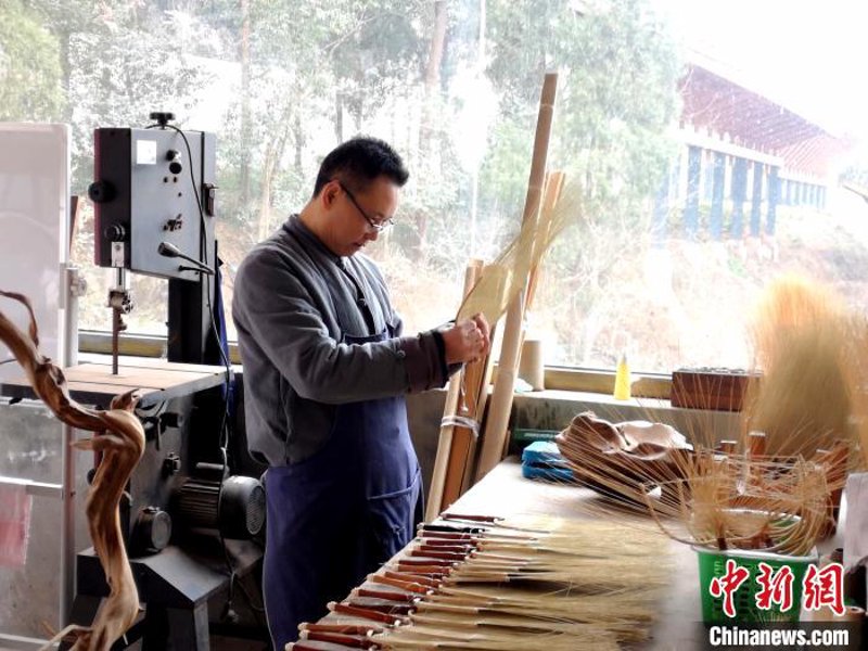 德阳潮扇：穿越千年的文化符号